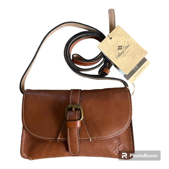 Handbags - NWT Patricia Nash Torri Crossbody Purse Bag - Sold Out!